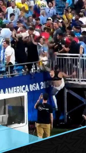 نونيز قاد مشاجرة عنيفة ضد جماهير كولومبيا.. ما السبب الحقيقي وراء القصة؟